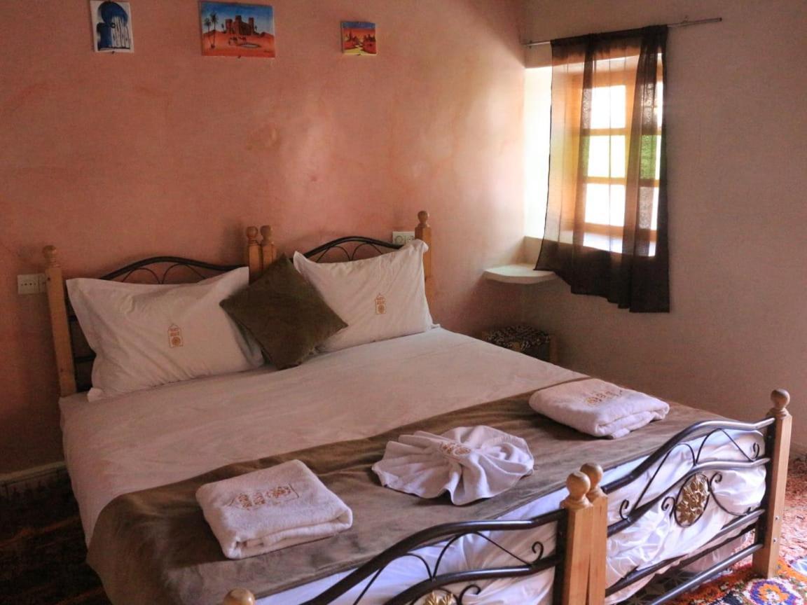 Riad Assia Foum Zguid Chambre photo