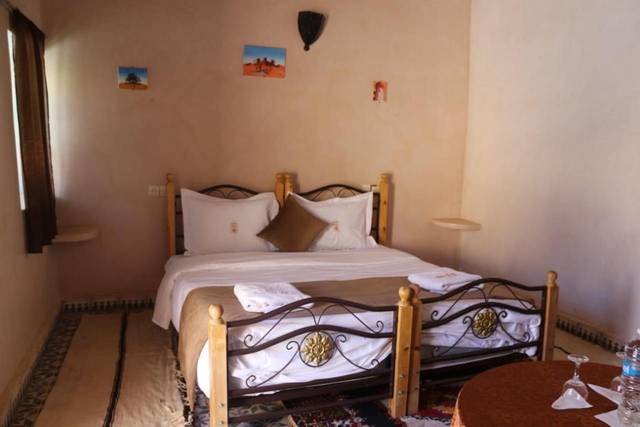 Riad Assia Foum Zguid Chambre photo